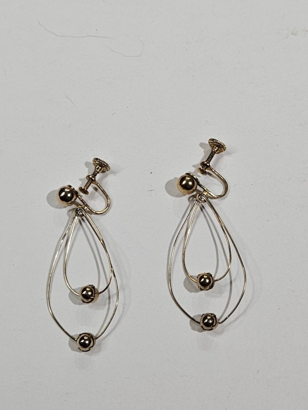 Vintage Goldtone Screw Back Earrings Double Teardrop Dangle Beaded 2 inches